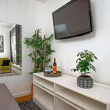 Avenue View Hostal Oporto