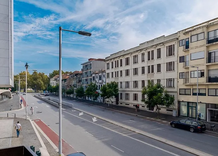 Avenue View - Hostel *