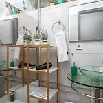 호스텔 Avenue View - *