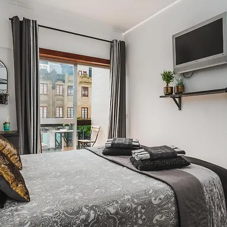 Avenue View Hostal *