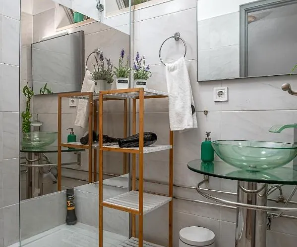 Avenue View - Hostel