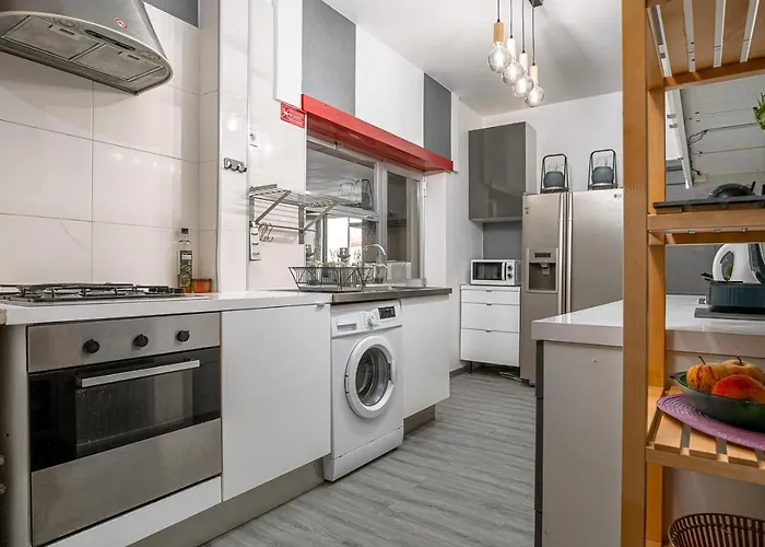 Hostal Avenue View - Oporto